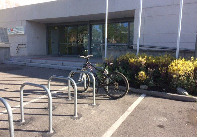 centro salud apedree