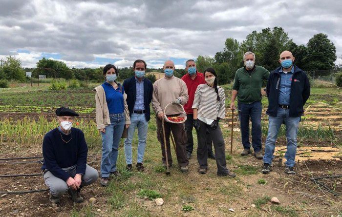 PHOTO-2020-06-12-12-55-09