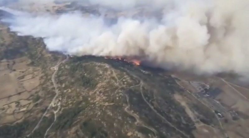 BCCF3B82-6FB1-40B2-84CC-6B4A2F22212A