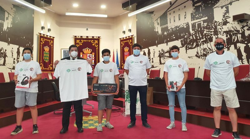 foto-entrega-premios-fortnite2