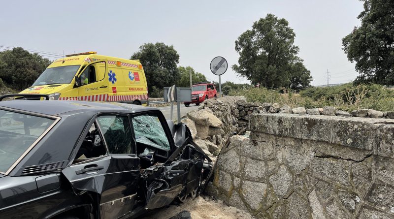 BA9E35BC-07A0-408C-A235-C66825B3F80C