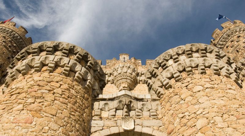 CASTILLO NUEVO DE LOS MENDOZA ADESGAM EL ESTUDIO DE SILVIA