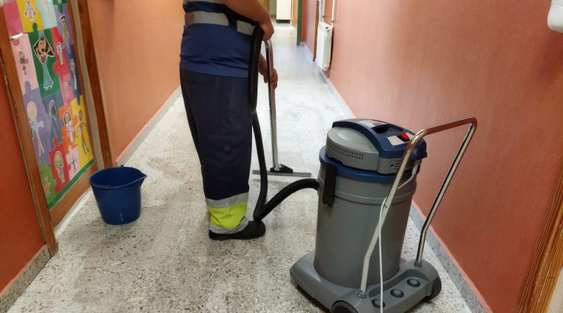 230721 LIMPIEZA PEONES