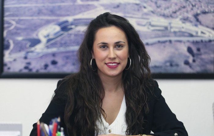 8D75ABC4-9987-4156-9E53-1ED3AF42F28D