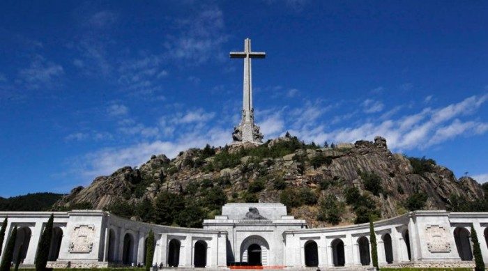 valle03-800x445